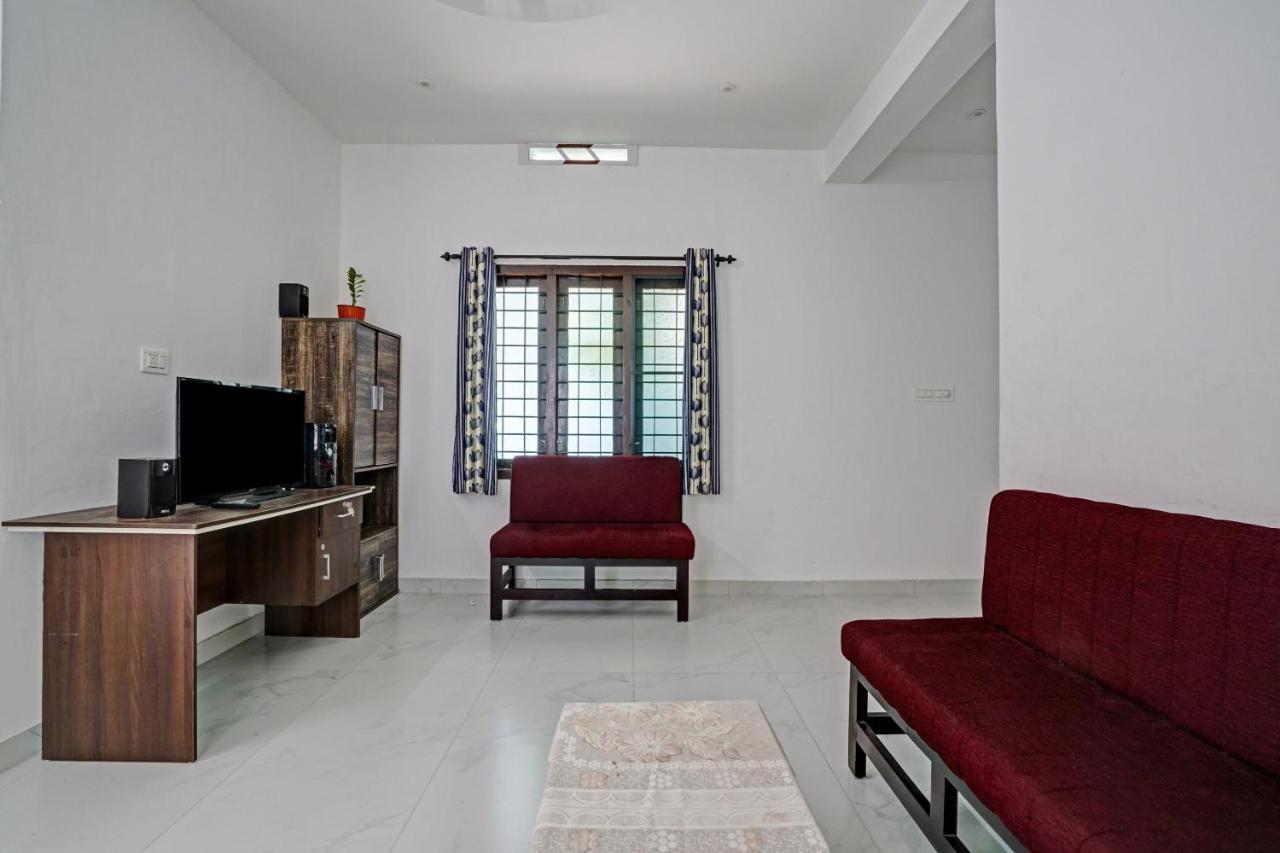 Spot On Blissful Villa Kochi 外观 照片